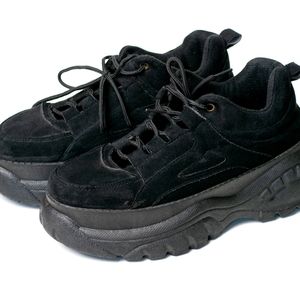 SOLD   Women's Black Chunky Platform Sneakers (size 8)